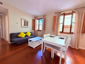 Smartmonki Sinagoga entre la Catedral y Zocodover