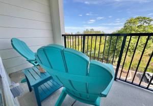 Modern King Bed Deerwood Pool Gym Downtown Jax I95