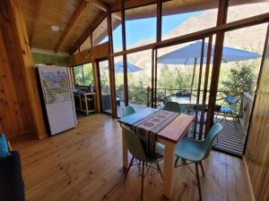 Cabañas Carolín Cacao Castaño