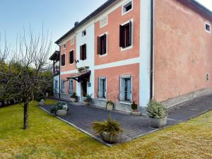 Villa al Lago - Ponte nelle Alpi, Lizzona