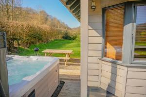 Willow Lodge