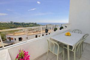 BnB Homes Elegant 2 Bedroom Apartment with Terrace in Old Town 300 m away from the Ocean