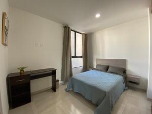 Casa Amarilla Ideal para Ejecutivos Zona Industrial Si Facturamos