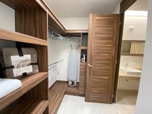 Casa Amarilla Ideal para Ejecutivos Zona Industrial Si Facturamos