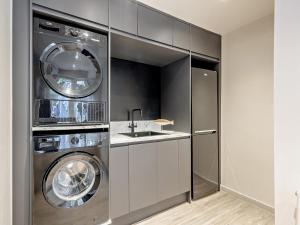 5 Bed in Aberdovey oc-93603