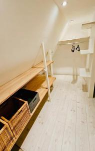 Cosy and spacious house with terrace, near Adam
