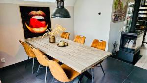 Cosy and spacious house with terrace, near Adam