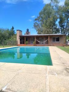 Hermosa Casa Quinta en Arroyo Leyes
