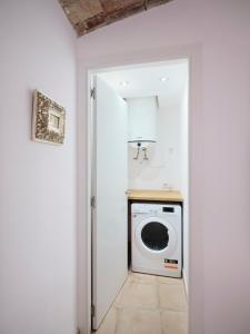 Apartment at Cadaqués Church