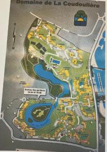 TOUT A PIED Dernier étage Vue imprenable EST-SUD OUEST mer -plage 100m-box