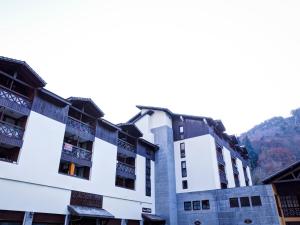 Studio moderne 4 pers avec wifi et parking à Brides-les-Bains - FR-1-512-220