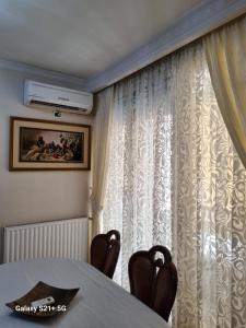 The Center Apartment