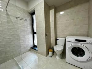 Astryn Aparthotel 9 #Otopeni #Airport #Therme #Bucharest