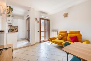 Bright Milan Apartment - City Center & Terrace