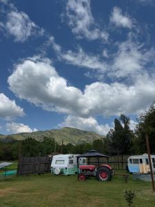 Glamping Shasta at Winery Near Sequoia - Dale