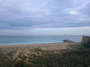 Cortile Lo Cicero 10- Al centro tra mare e città-