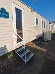 Comforts caravan