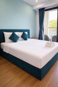 Ocean Glow Apartment-Hill Views Cozy - FreePool&Gym