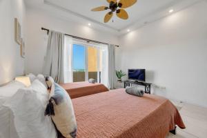 Elegant Oceanview 2BR Condo 2-Min Walk to Beach