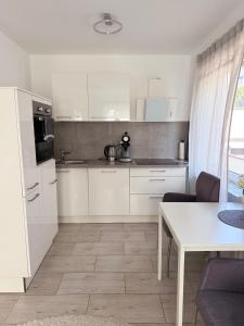 Modernes Apartment - Self Check In - Zentral