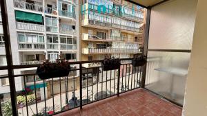 Gabriel Céntrico a 300 metros del mar