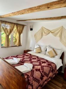 Cabana de sub deal Valea Doftanei