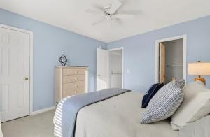 Shell Yeah 4BR on OIBs West End