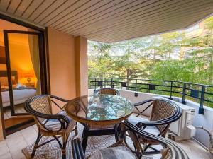Central Cannes Apartment with Private Terrace - 5 Min to Croisette - ID1009