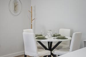 Escapada Premium Sol, Piscina y Marbella