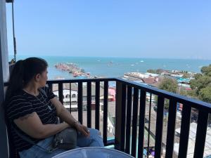 Beach Front Condo Centerviews Bangsaray Floor 7