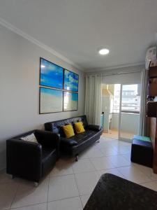 Apto Itaguá com piscina, churrasqueira, Wi-Fi e Ar Cond