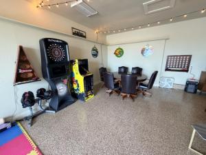 Amazing Cove, Fenced Yard, & Game Room!