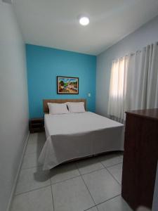 Apto Itaguá com piscina, churrasqueira, Wi-Fi e Ar Cond