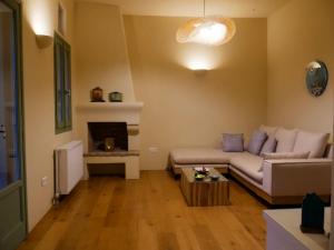 Levanda house in Tinos by Tinosstay