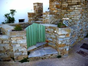Levanda house in Tinos by Tinosstay