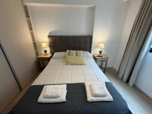 Departamento a metros de Casino y Plaza Colon