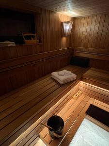 Cozy Cabin in Riga - Sauna Included, Hot Tub 60 EUR