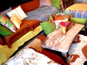 reed hut earthy rustic escape for 2-4 guests