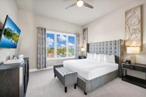 Spectrum Condo Near Disney With Resort & Waterpark Access B1-200