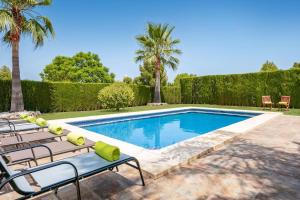 Villa Piver by Villa Plus