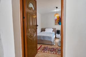 Authentic Seaview Villa In Dhermi Village
