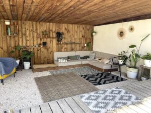 House with pool in the heart of Provence