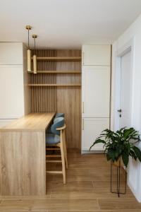 Golden Horizon Residence