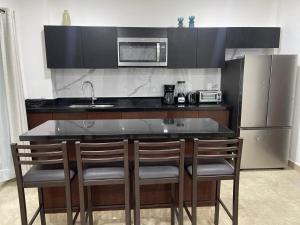 Risco Centro de Bucerías beachfront with pool