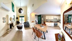 THERETRA KIOTARI VILLAS