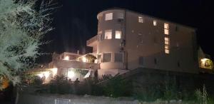 Villa Ante Blace