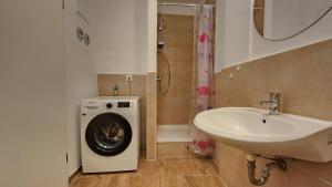 Helle Wohnung mit Balkon perfekt für Monteure und Arbeiter