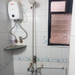 lovely room in koregaon park 203