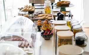 19 Tile Ceramic Concept - by Unlock Hotels