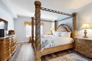 Wonderful Home For Theme Park Fun wPrivate Pool, Game Room, WiFi, AC, Patio, WD